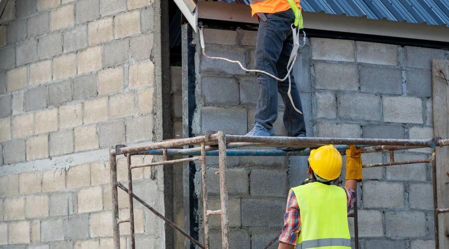 Professional residential roofers in Hollandale, MN